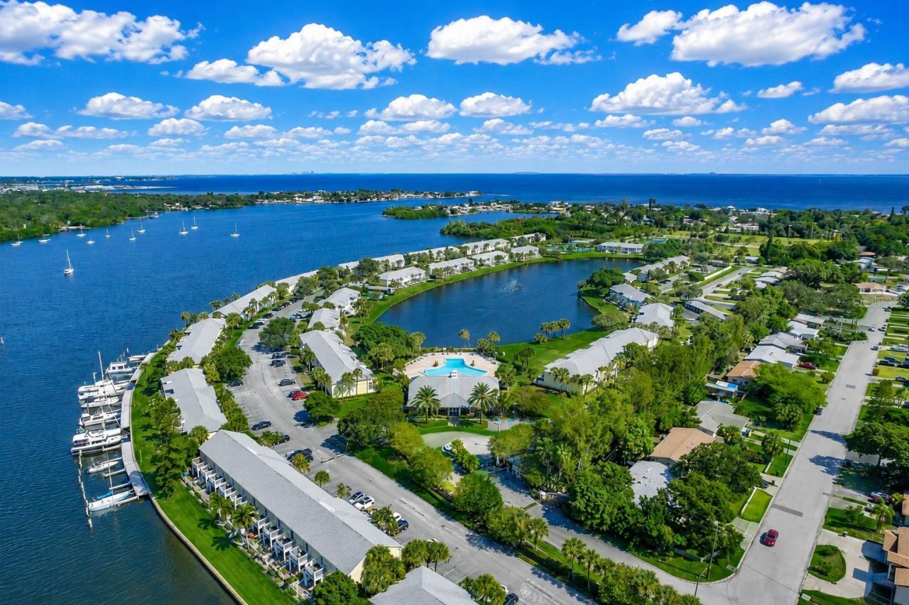 3889 Pompano Drive Se, Unit C, Saint Petersburg, FL 33705 Photo