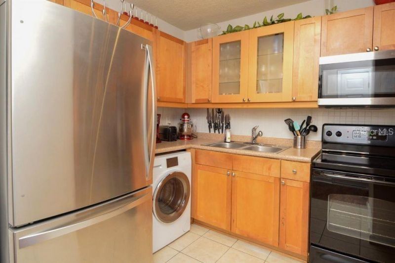 3889 Pompano Drive Se, Unit C, Saint Petersburg, FL 33705 Photo