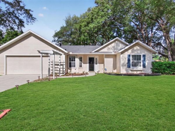 6146 NW 38TH TERRACE, GAINESVILLE, FL 32653