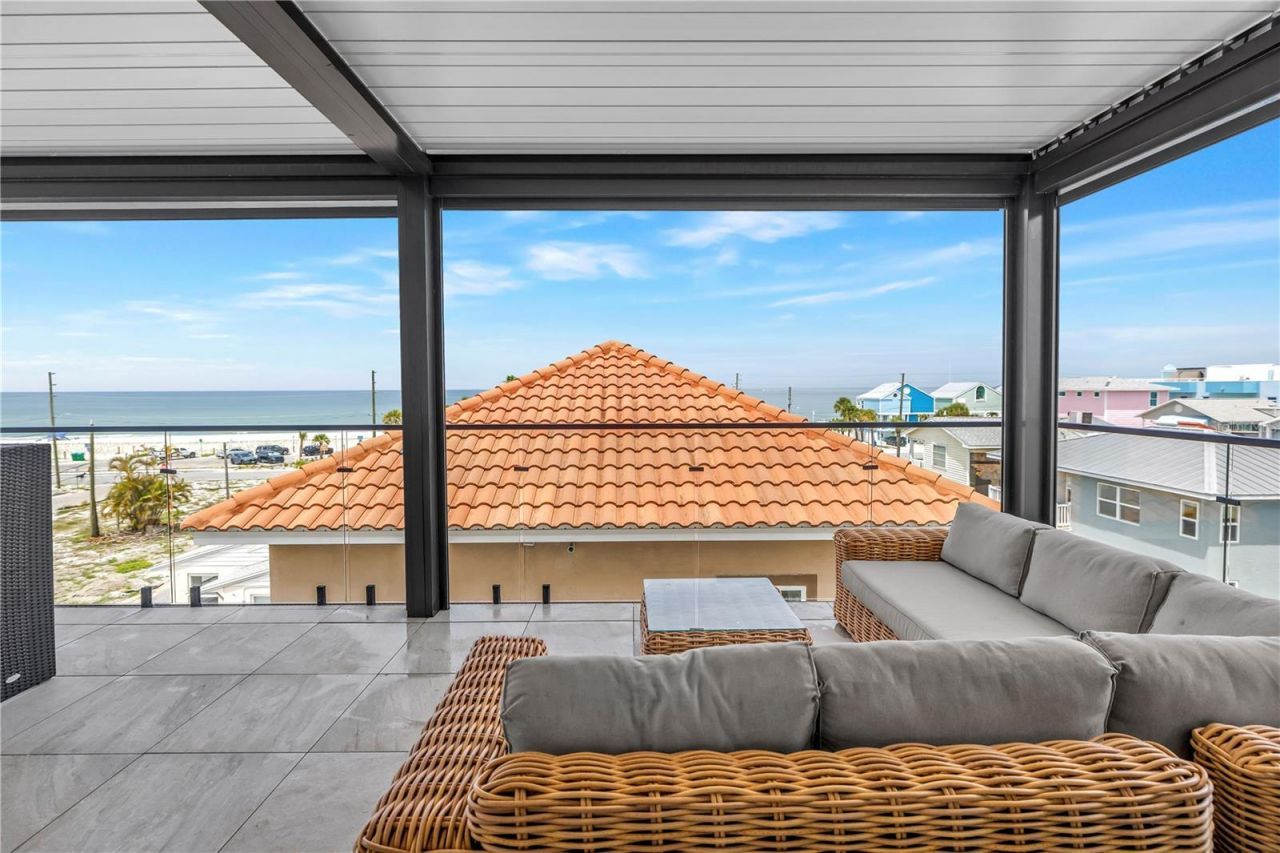 30 80th Avenue , Treasure Island, FL 33706 Photo