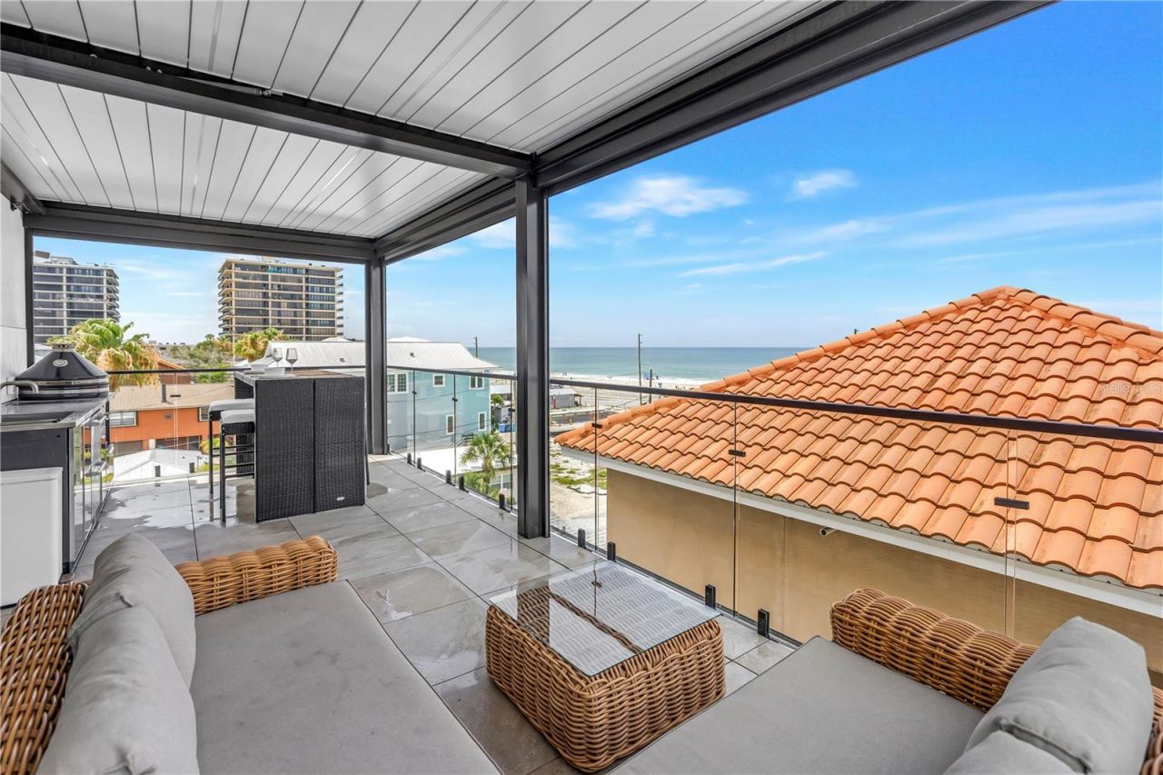 30 80th Avenue , Treasure Island, FL 33706 Photo