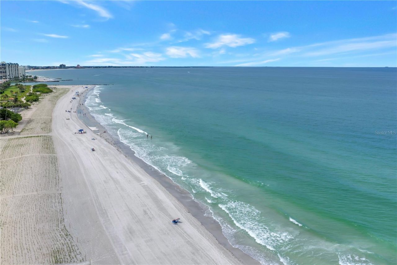 30 80th Avenue , Treasure Island, FL 33706 Photo