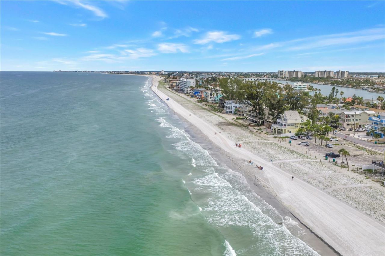 30 80th Avenue , Treasure Island, FL 33706 Photo