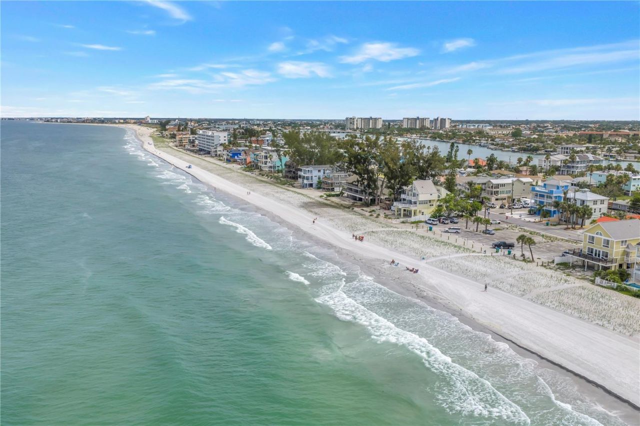 30 80th Avenue , Treasure Island, FL 33706 Photo