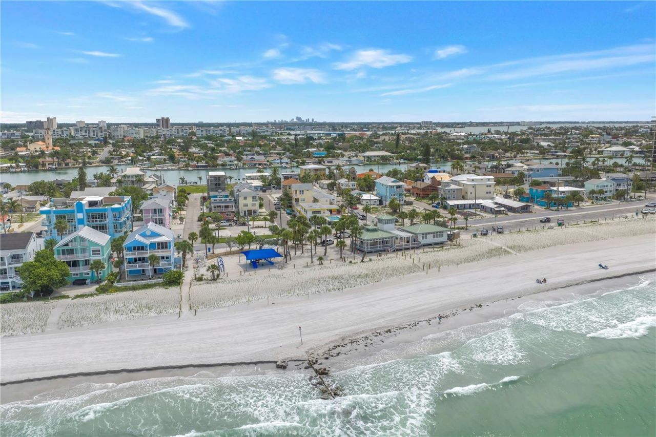 30 80th Avenue , Treasure Island, FL 33706 Photo