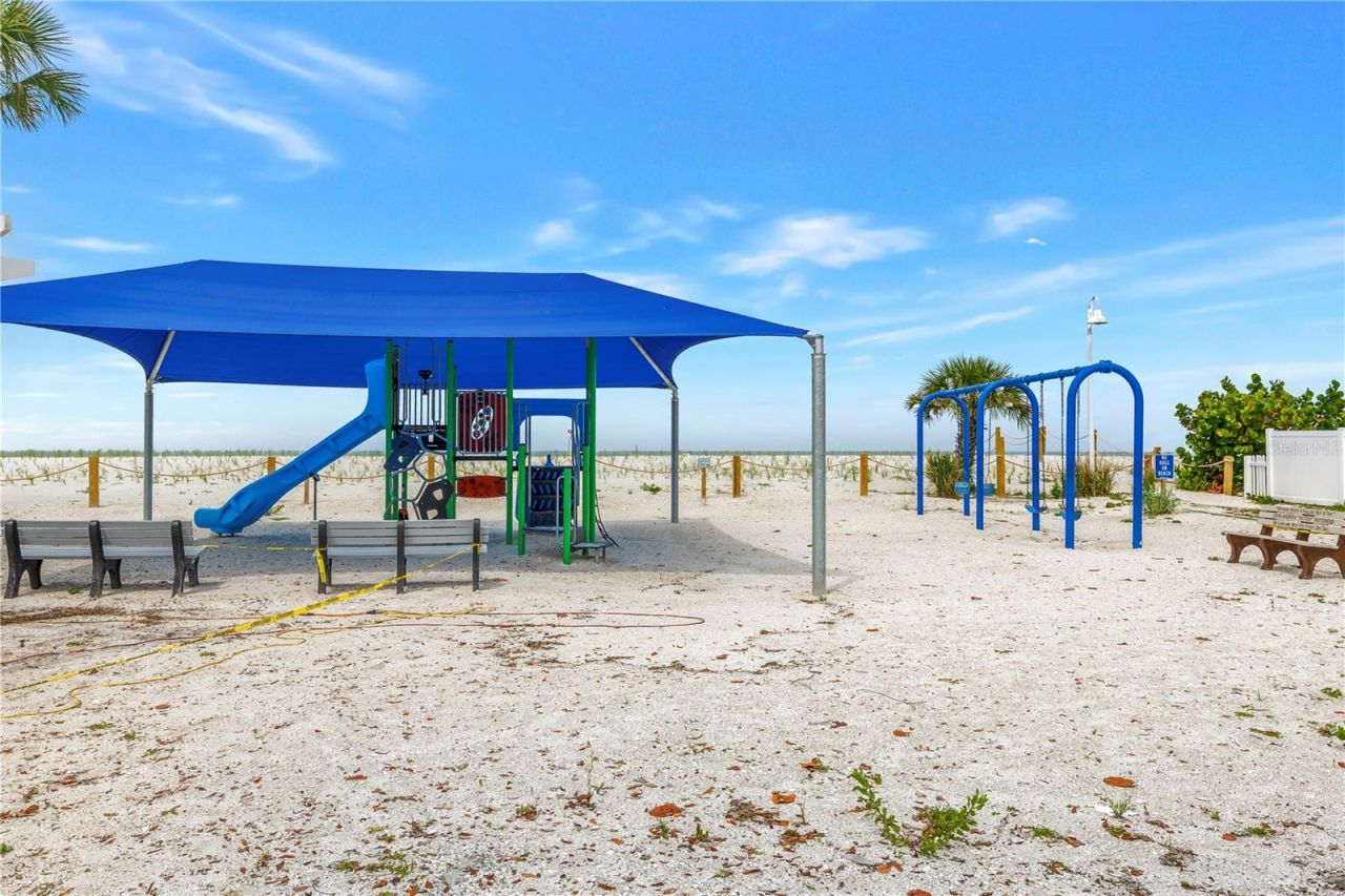 30 80th Avenue , Treasure Island, FL 33706 Photo