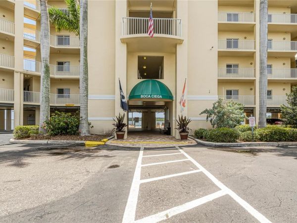 8800 BAY PINES BOULEVARD , Unit 212, ST PETERSBURG, FL 33709