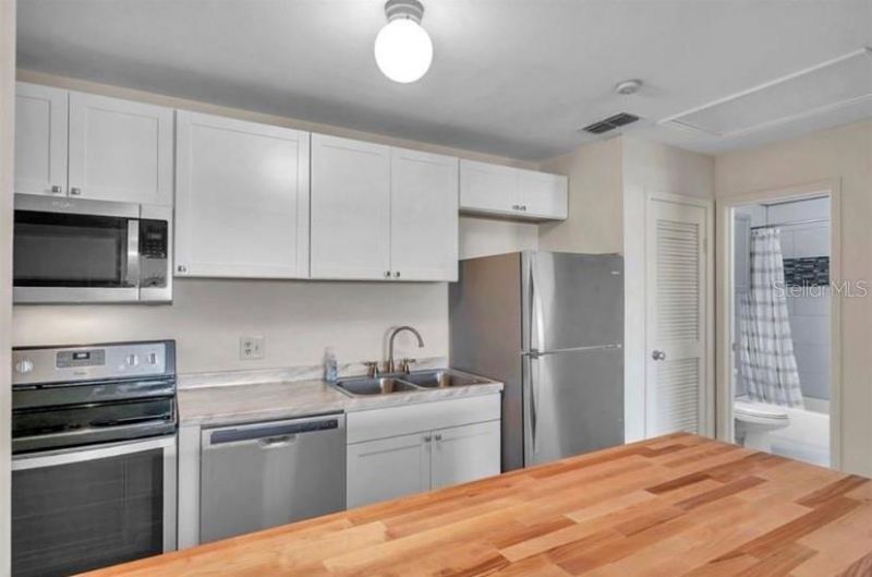 1400 Gandy Boulevard N, Unit 507, Saint Petersburg, FL 33702 Photo