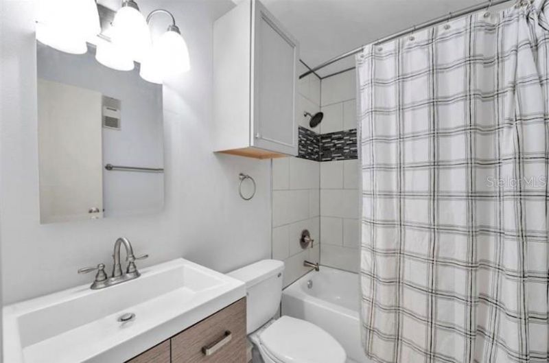 1400 Gandy Boulevard N, Unit 507, Saint Petersburg, FL 33702 Photo
