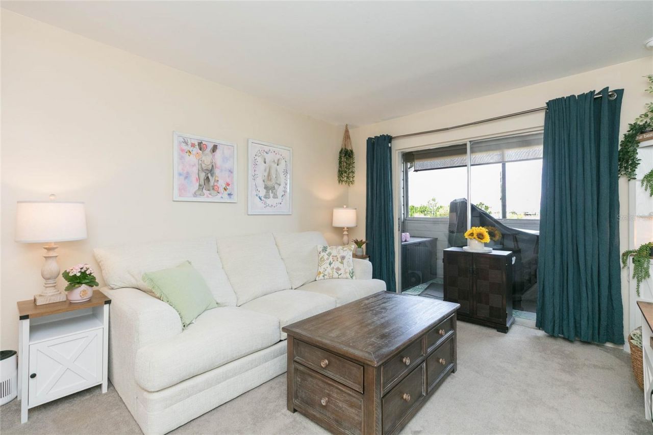 1400 Gandy Boulevard N, Unit 507, Saint Petersburg, FL 33702 Photo