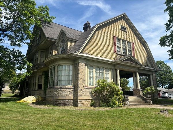 1126 HIGH , Brownsville, PA 15417