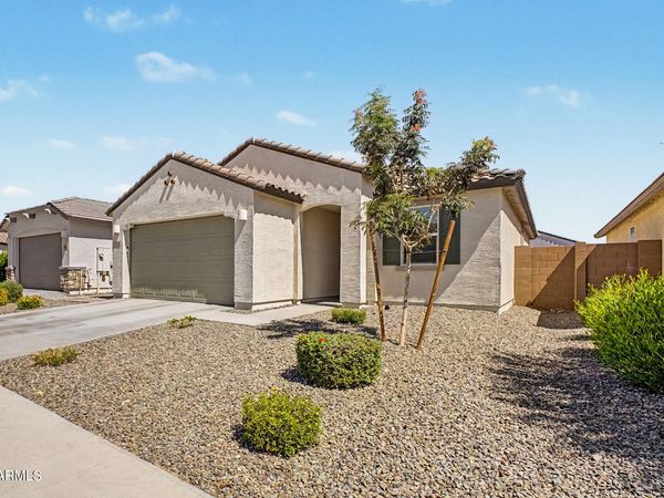 3236 W JUNIPER CANYON Drive, Phoenix, AZ 85083