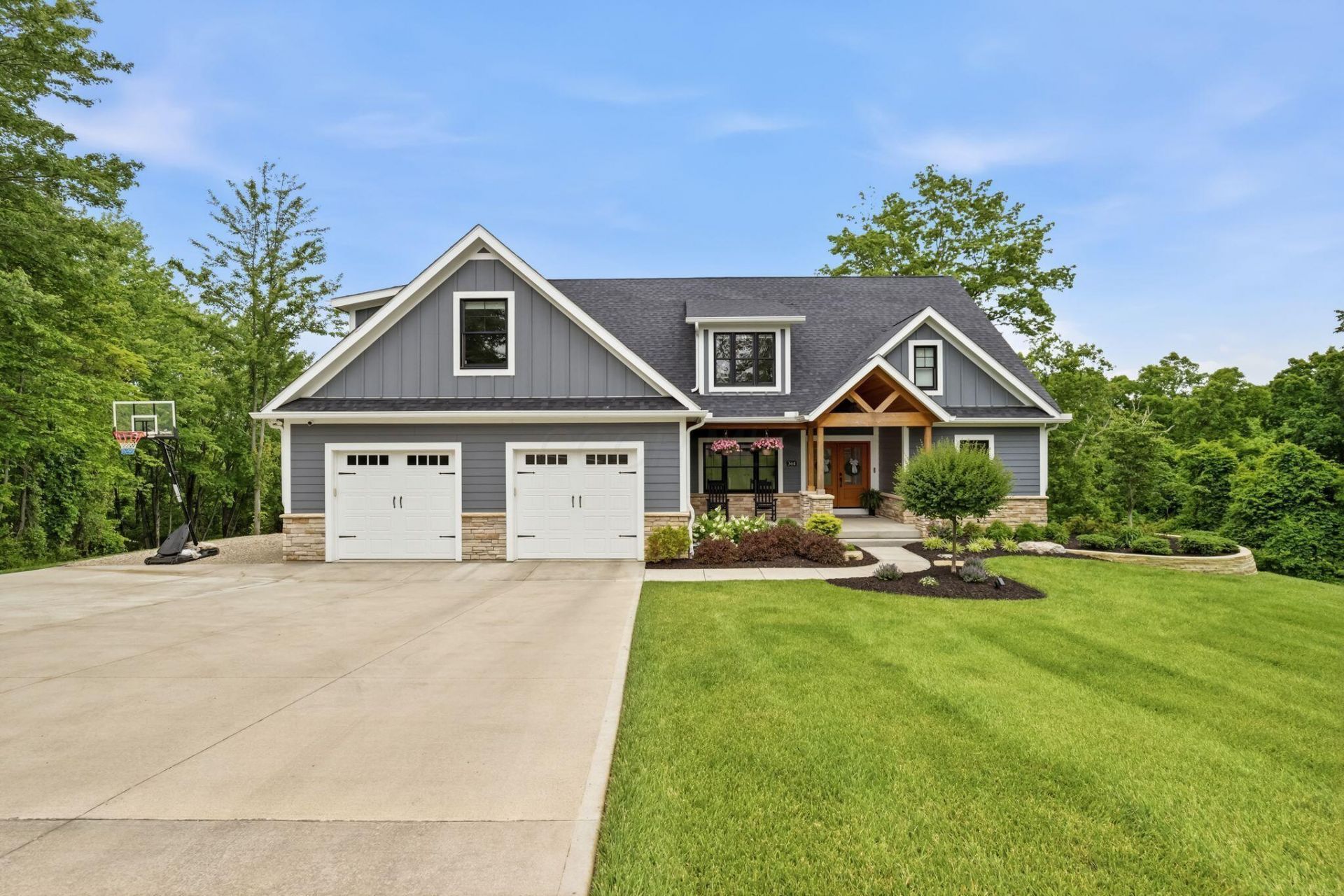 344 Dogwood Drive, Thornville, OH 43076 Main Photo