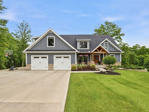 344 Dogwood Drive, Thornville, OH 43076