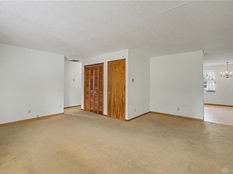 8074 Lower Miamisburg Road, Germantown, OH 45327 Photo 6