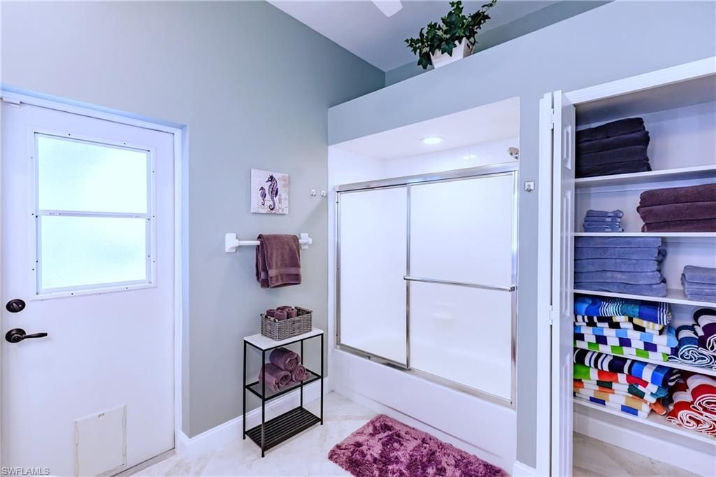 2910 SW 37th Ter , Cape Coral, FL 33914 Photo