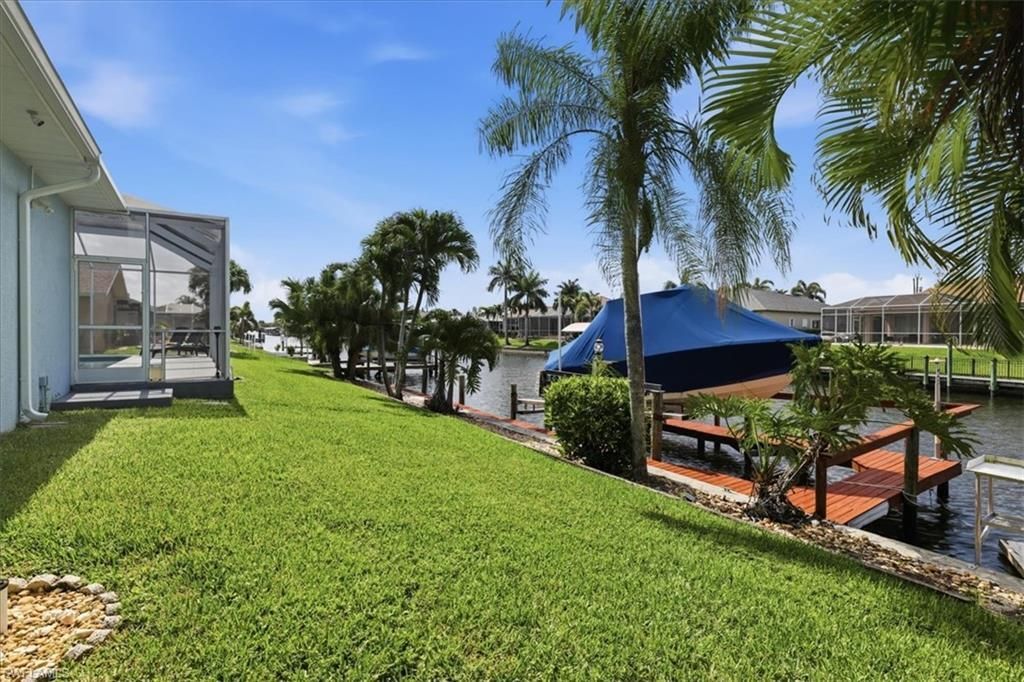 2910 SW 37th Ter , Cape Coral, FL 33914 Photo