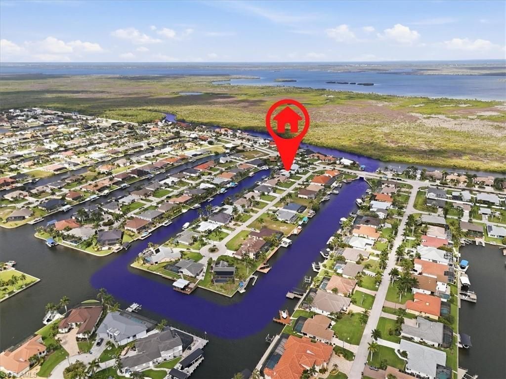 2910 SW 37th Ter , Cape Coral, FL 33914 Photo