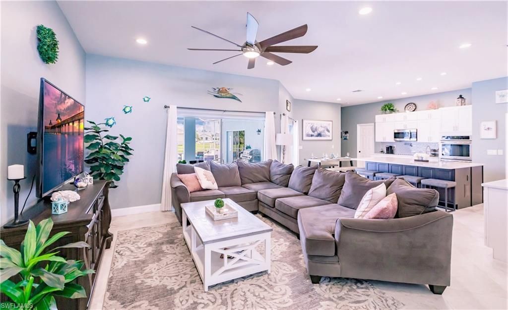 2910 SW 37th Ter , Cape Coral, FL 33914 Photo