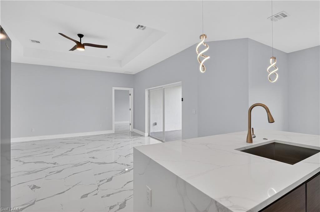 454 Mercedes Ct, Lehigh Acres, FL 33972 Photo