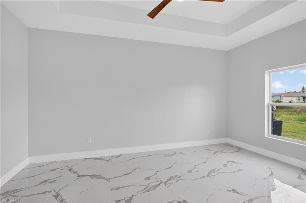 454 Mercedes Ct, Lehigh Acres, FL 33972 Photo