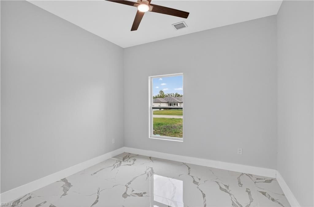 454 Mercedes Ct, Lehigh Acres, FL 33972 Photo
