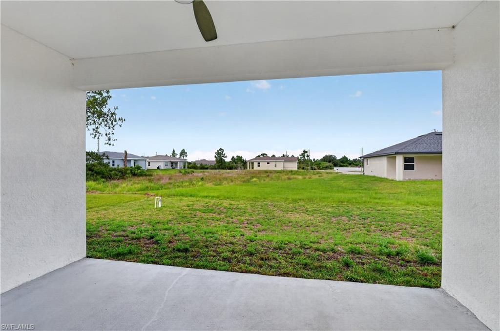 454 Mercedes Ct, Lehigh Acres, FL 33972 Photo