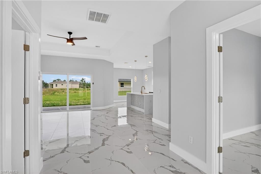 454 Mercedes Ct, Lehigh Acres, FL 33972 Photo