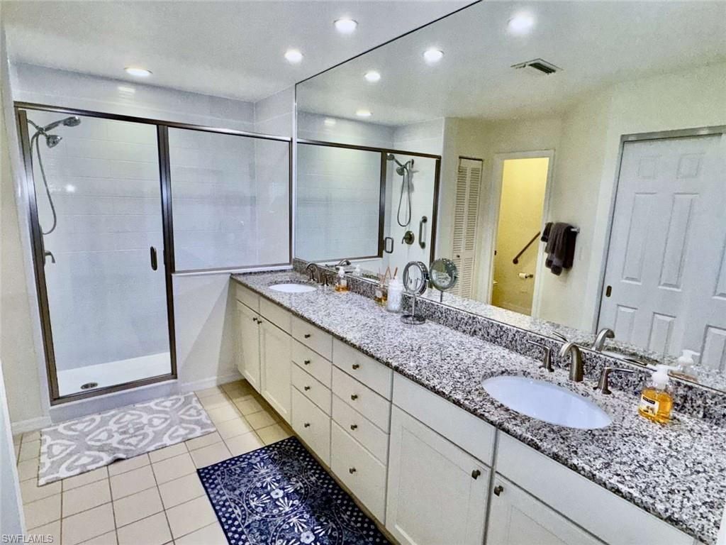 547 Beachwalk Cir , Naples, FL 34108 Photo