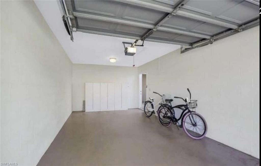 547 Beachwalk Cir , Naples, FL 34108 Photo