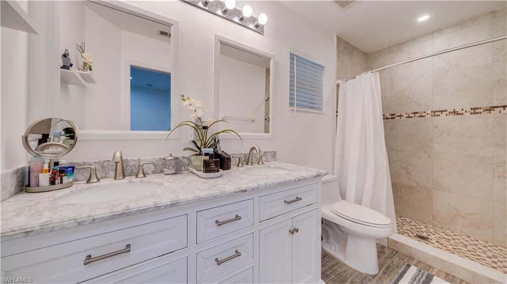 10053 Poppy Hill Dr , Fort Myers, FL 33966 Photo