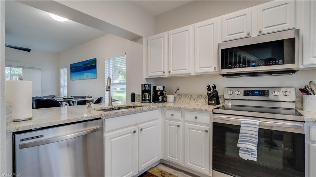 10053 Poppy Hill Dr , Fort Myers, FL 33966 Photo