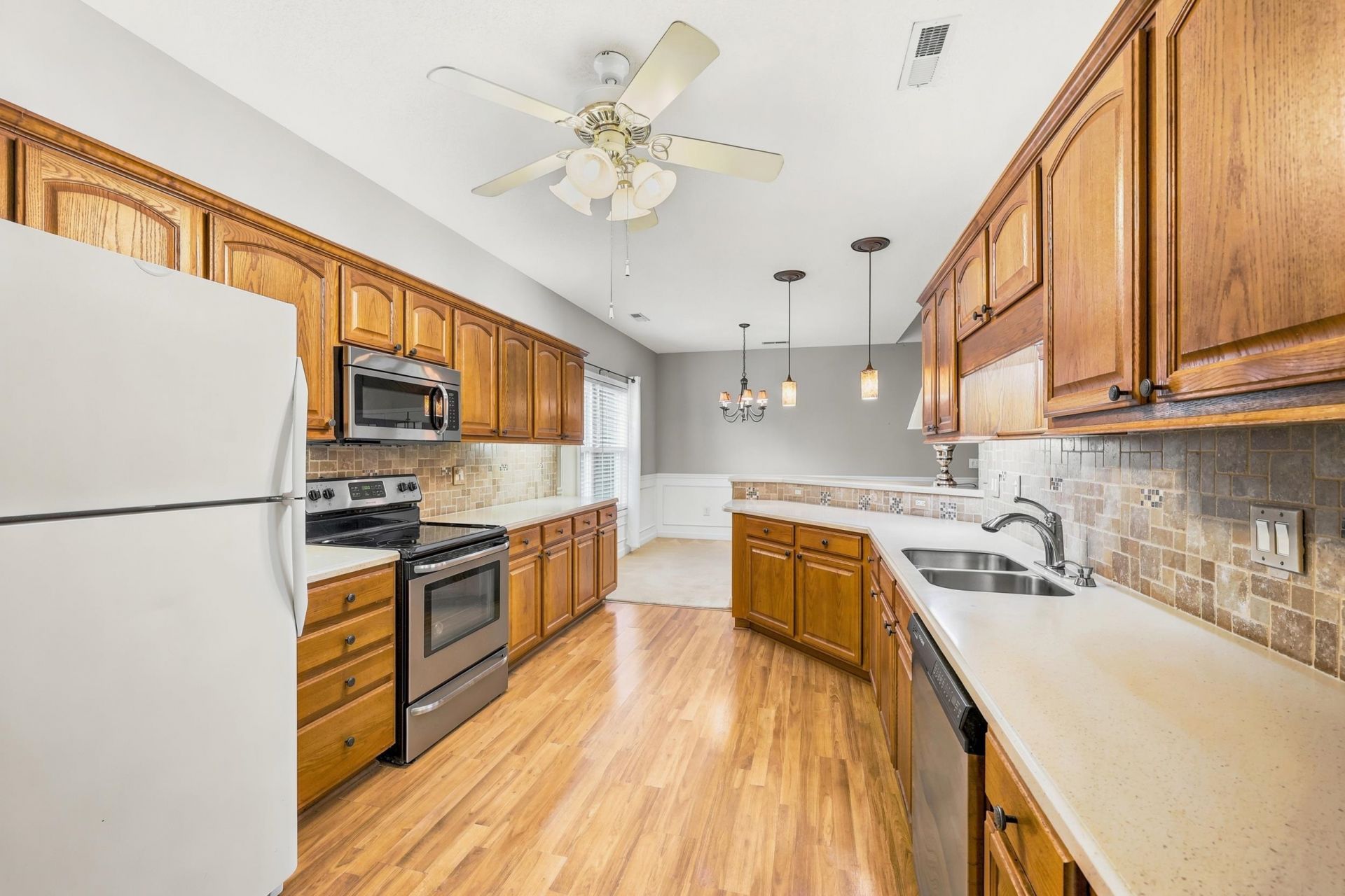 120 Ashworth Dr.  Photo 16
