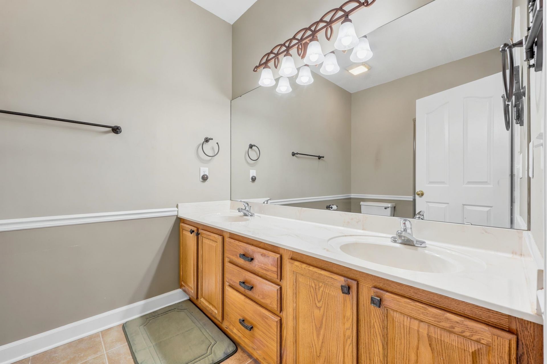 120 Ashworth Dr.  Photo 23