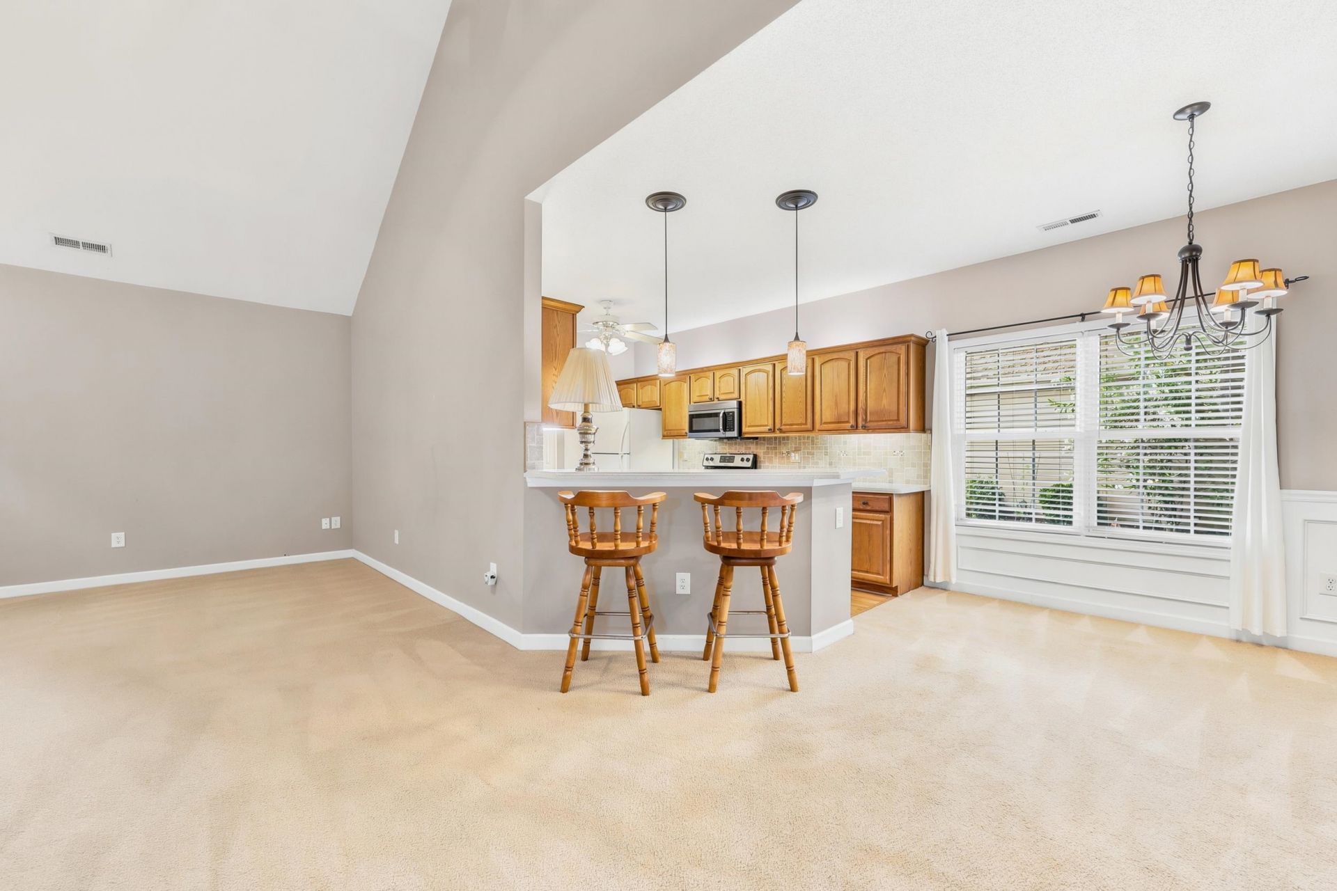 120 Ashworth Dr.  Photo 8
