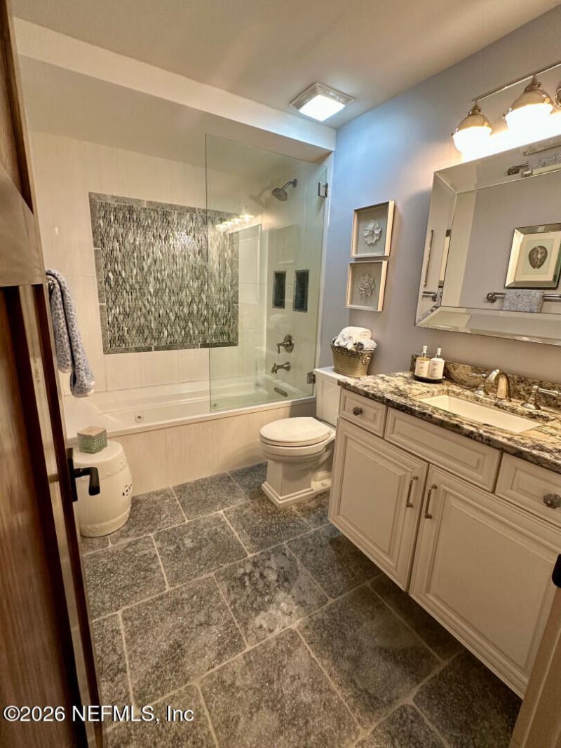 9897 Sawgrass Drive E, Ponte Vedra Beach, FL 32082 Photo
