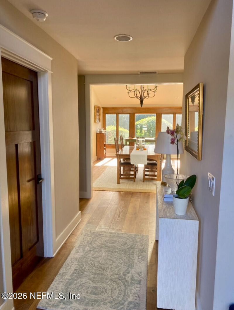 9897 Sawgrass Drive E, Ponte Vedra Beach, FL 32082 Photo