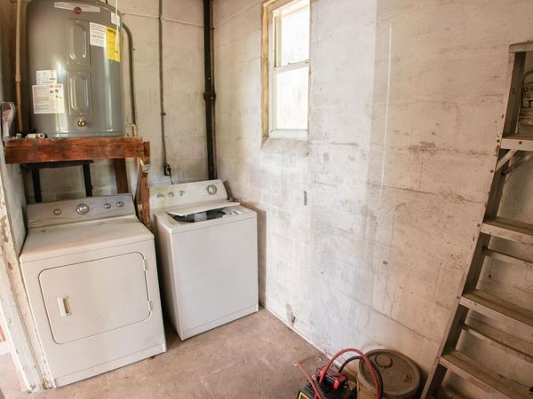 2457 BROWARD Road, Jacksonville, FL 32218