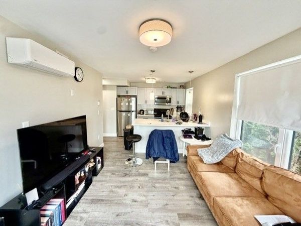 882 Mass Ave, Unit 2E, Arlington, MA 02476