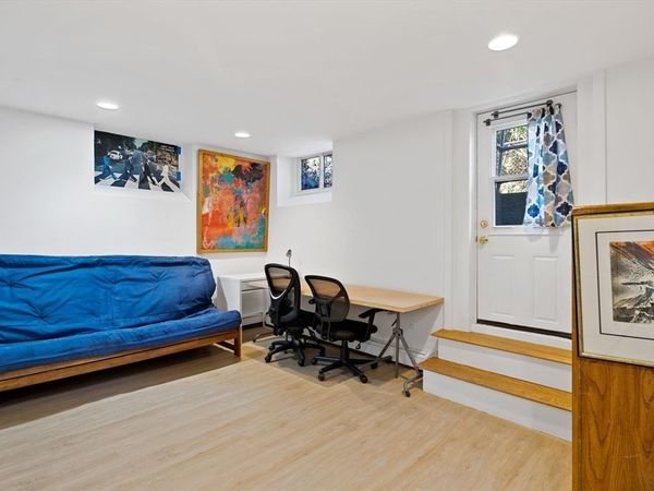 340 Harvard Street, Unit B, Cambridge, MA 02139
