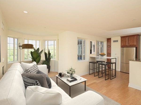 20 Chapel St, Unit C604, Brookline, MA 02446