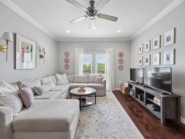3102 Kings Road, Unit 1211, Dallas, TX 75219