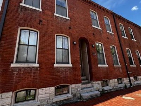 2009 S 11th Street , St Louis, MO 63104