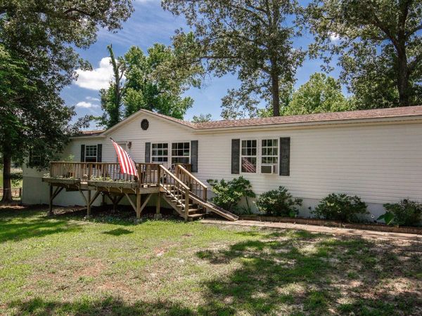 5417 Honeysuckle Road , Little Rock, AR 72206