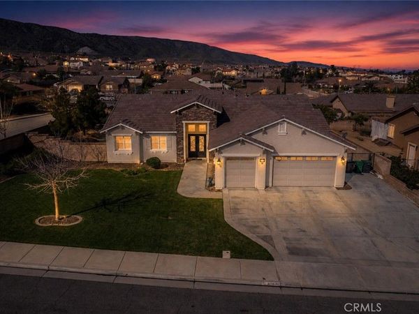 41715 Chianti Court, Palmdale, CA 93551