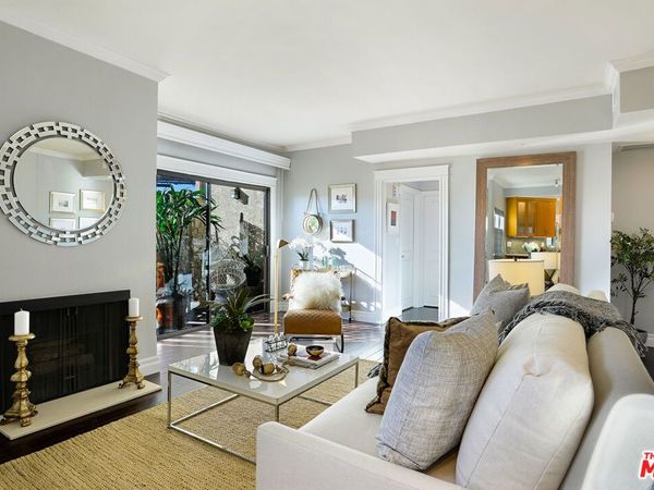 832 PALM Avenue, Unit 105, West Hollywood, CA 90069