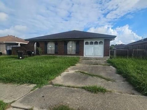 13419 DWYER Boulevard , New Orleans, LA 70129