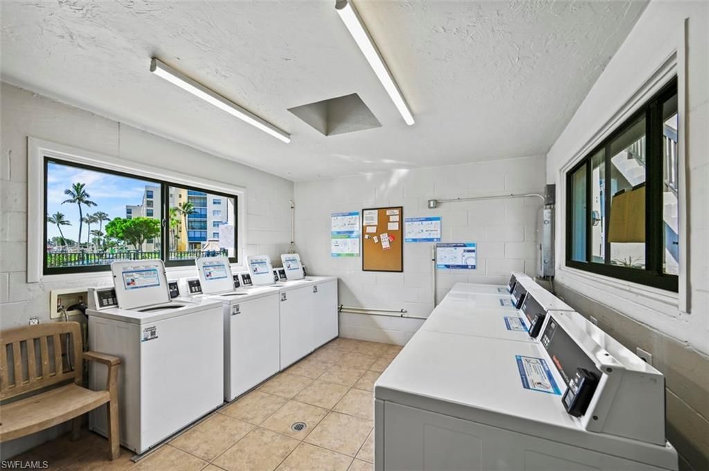 200 Lenell Rd , Unit 215, Fort Myers Beach, FL 33931 Photo