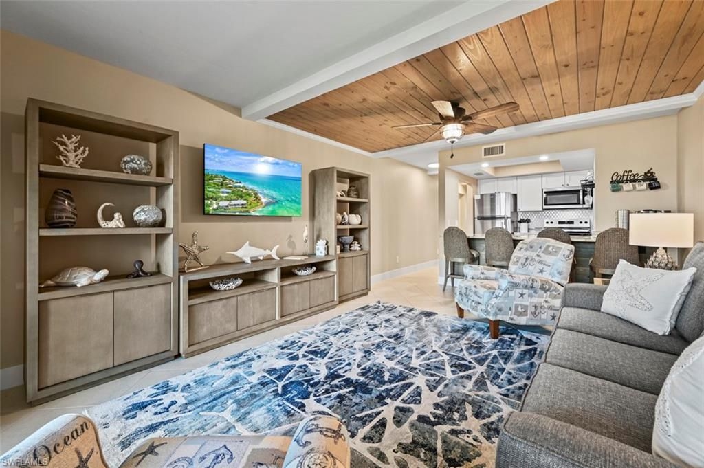 200 Lenell Rd , Unit 215, Fort Myers Beach, FL 33931 Photo