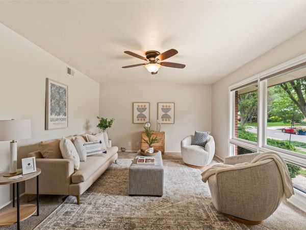 1411 Glendale Avenue , Ames, IA 50010